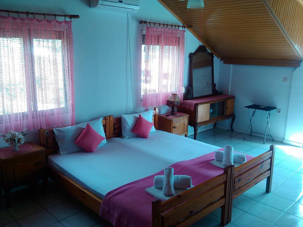 Apartmán House Mantesos Koinira Exteriér fotografie