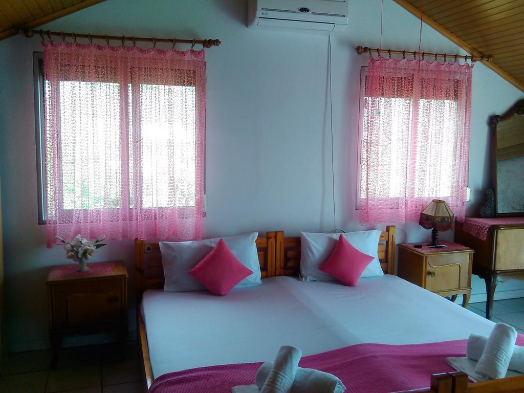 Apartmán House Mantesos Koinira Exteriér fotografie