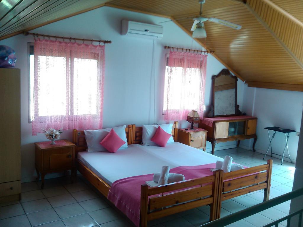 Apartmán House Mantesos Koinira Exteriér fotografie