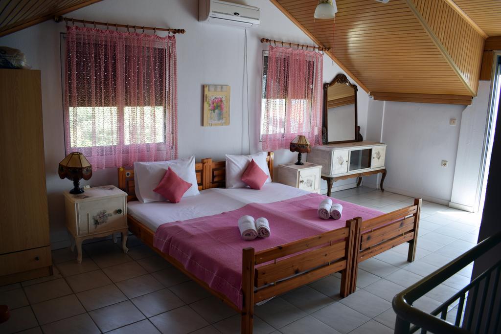 Apartmán House Mantesos Koinira Exteriér fotografie