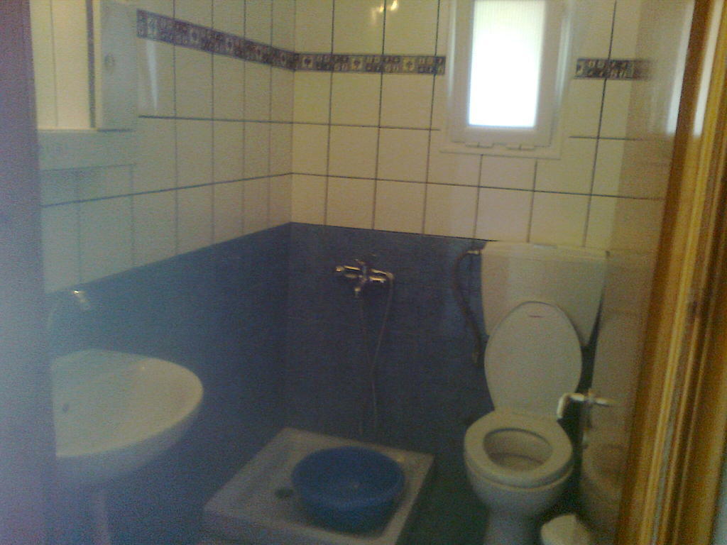 Apartmán House Mantesos Koinira Pokoj fotografie